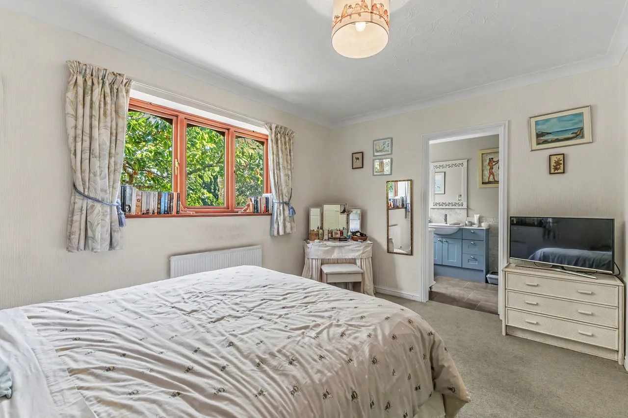 Box Tree Close, Defford, WR8, photo 13