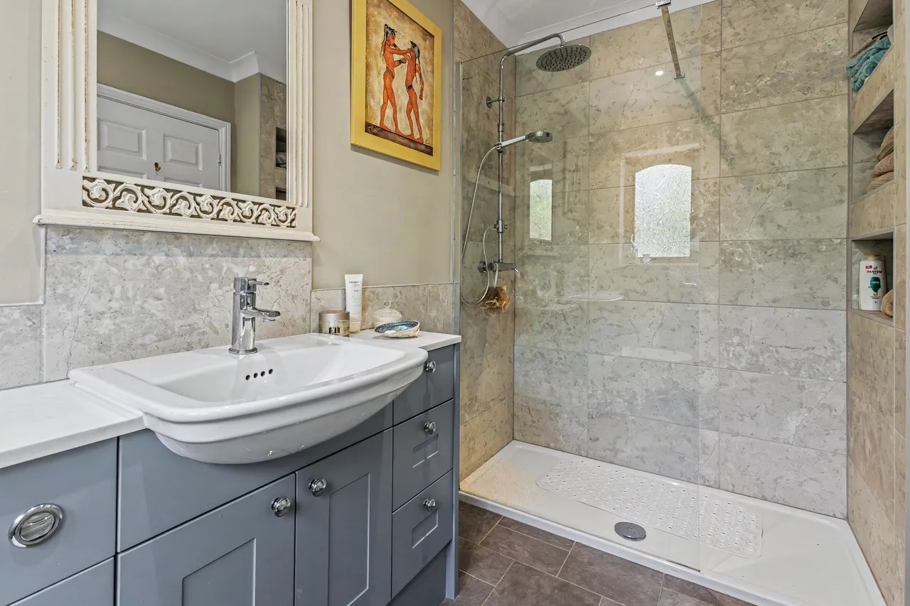 Box Tree Close, Defford, WR8, photo 15