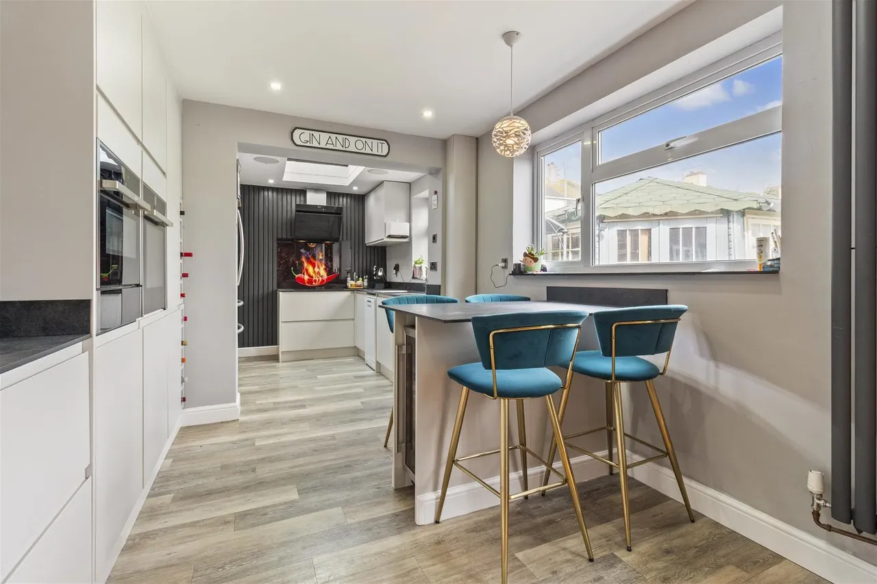 Bramber Road, Broadwater, Worthing, photo 2