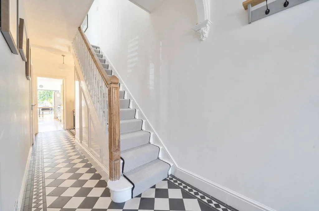 Cromwell Road, Rugby, CV22 5LP, photo 6