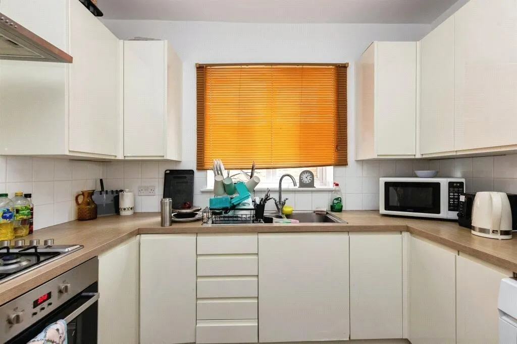 Cyril Road, Charminster, BH8, photo 5