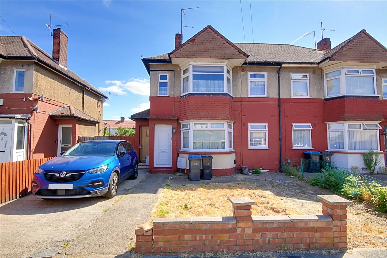 Glenloch Road, Enfield, photo 14