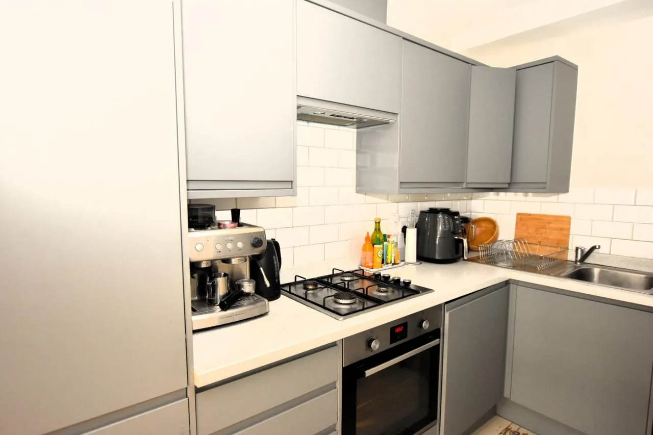 Winchcombe Street, Cheltenham, GL52, photo 4