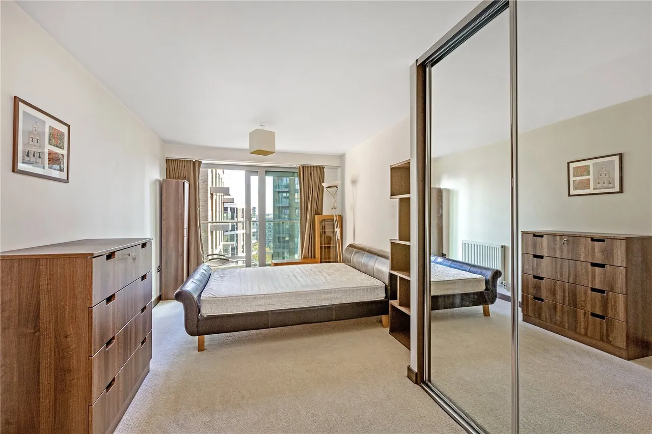 Orbis Wharf, Bridges Court Road, London, SW11, photo 5