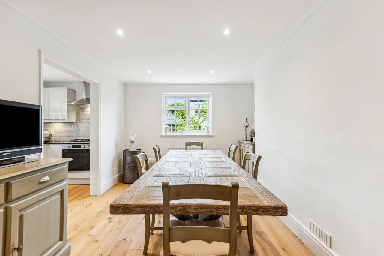 Lawn Crescent, Richmond, TW9, photo 10