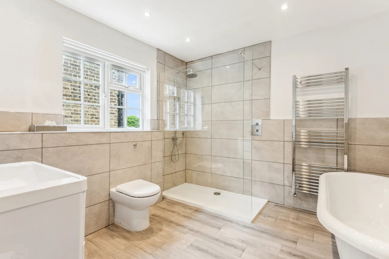 Lawn Crescent, Richmond, TW9, photo 12