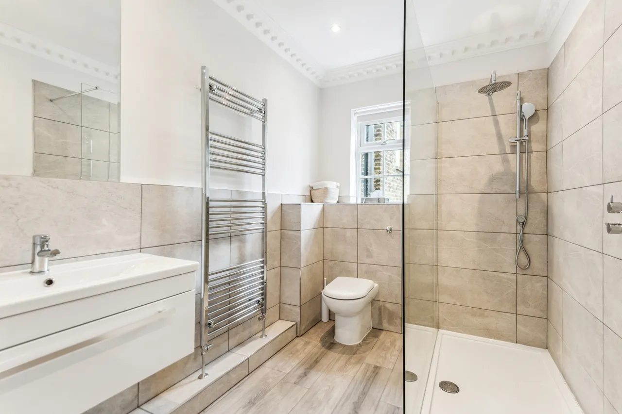 Lawn Crescent, Richmond, TW9, photo 16