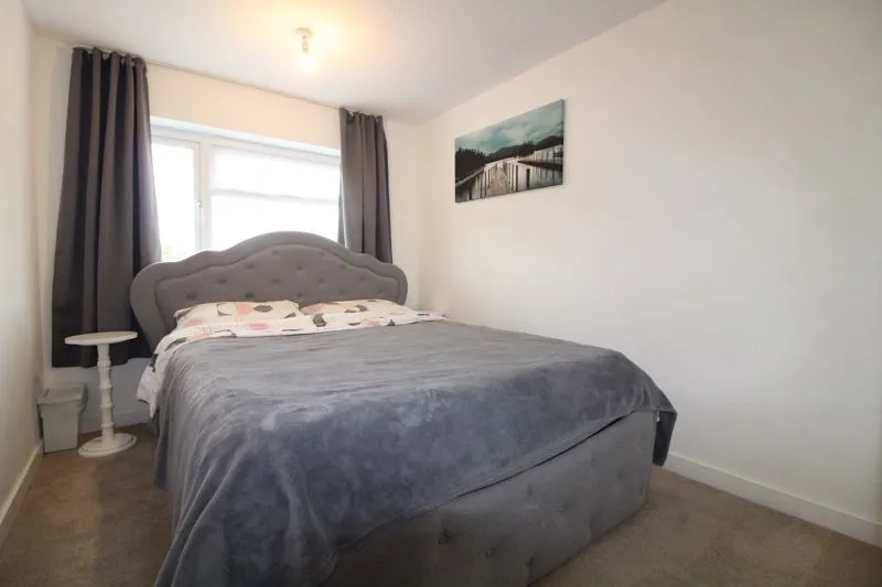 Fareham Way Houghton Regis, Dunstable LU5 5RE, photo 12