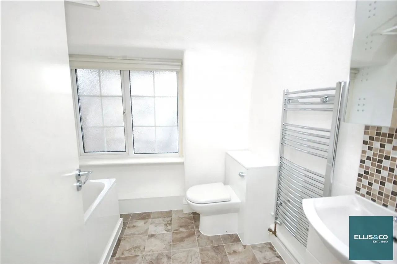 Regents Park Road, Finchley, N3, photo 9