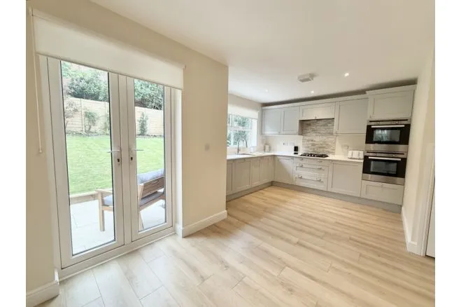 Hawthorne Close, Glentworth, photo 10