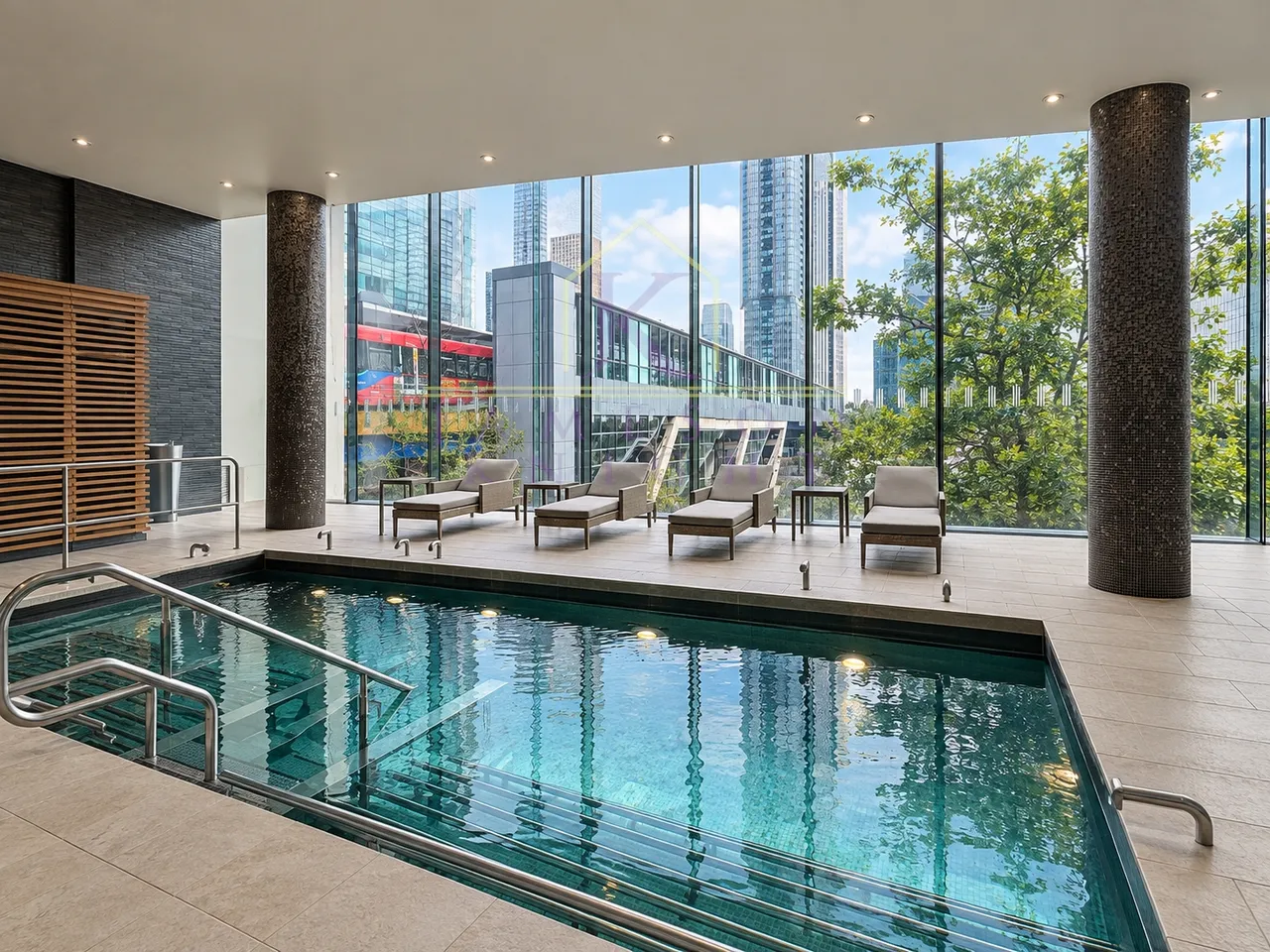 Pan Peninsula Square, London, E14, photo 12