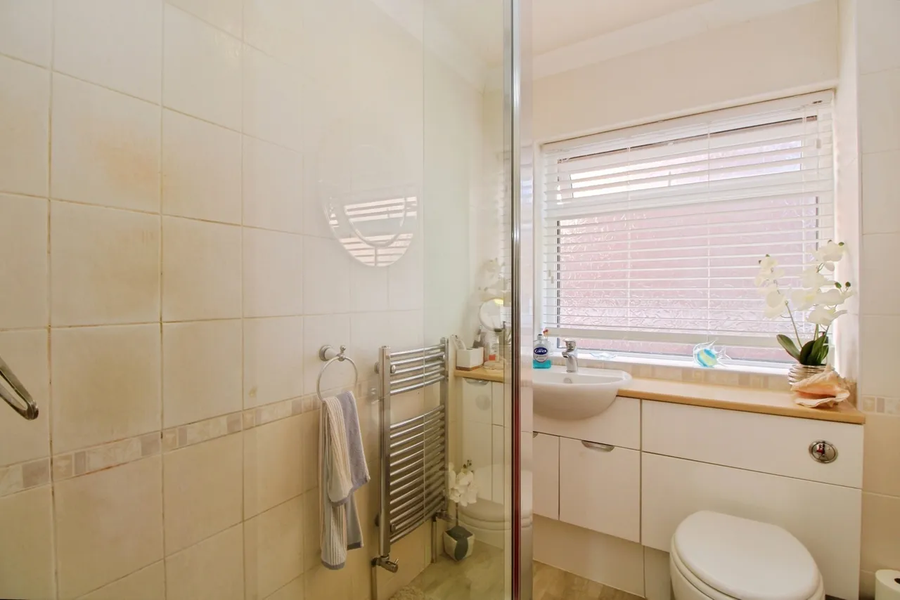 Summerland Close, Dawlish, EX7, photo 24