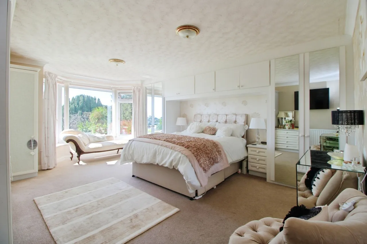 Summerland Close, Dawlish, EX7, photo 13