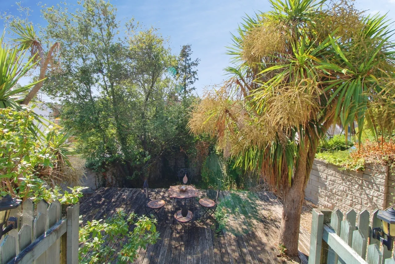 Summerland Close, Dawlish, EX7, photo 23