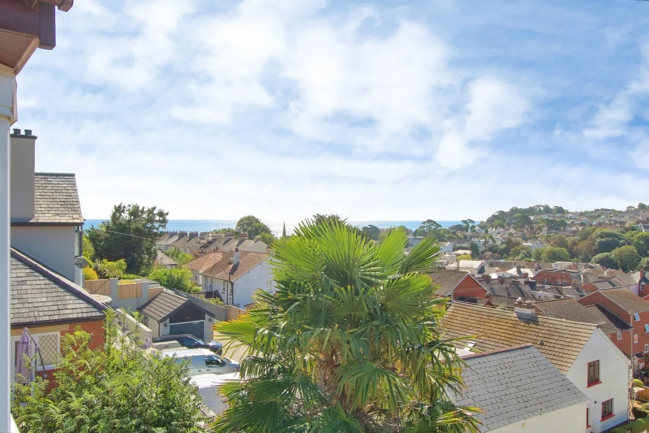5 bed house for sale, Summerland Close, Dawlish, EX7