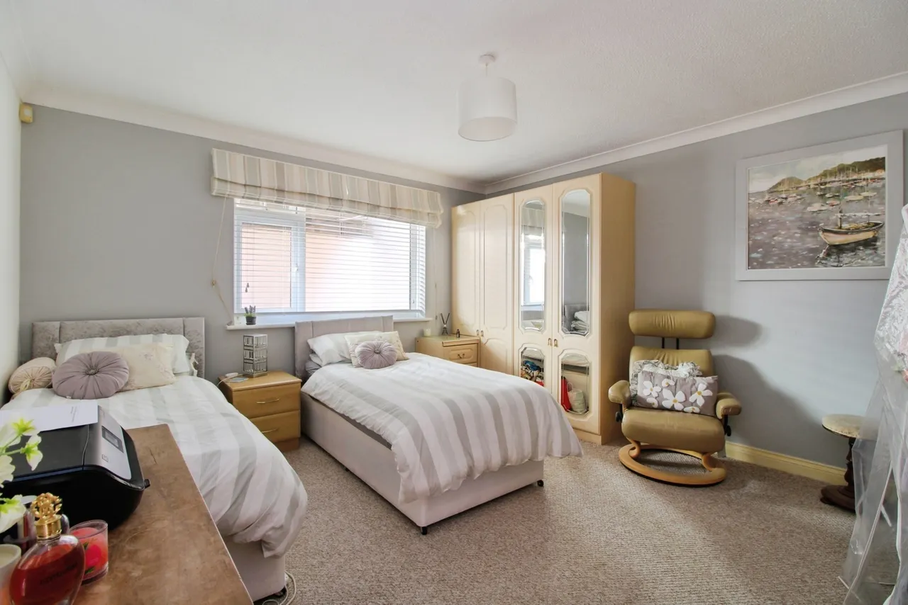 Summerland Close, Dawlish, EX7, photo 18
