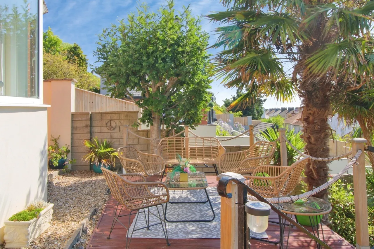 Summerland Close, Dawlish, EX7, photo 22