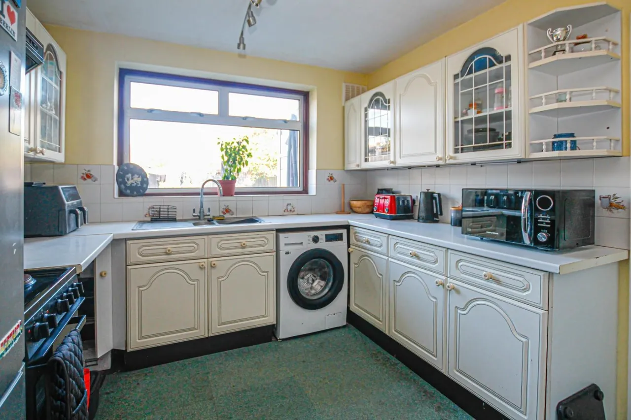 Christchurch Road, Tring, HP23, photo 5