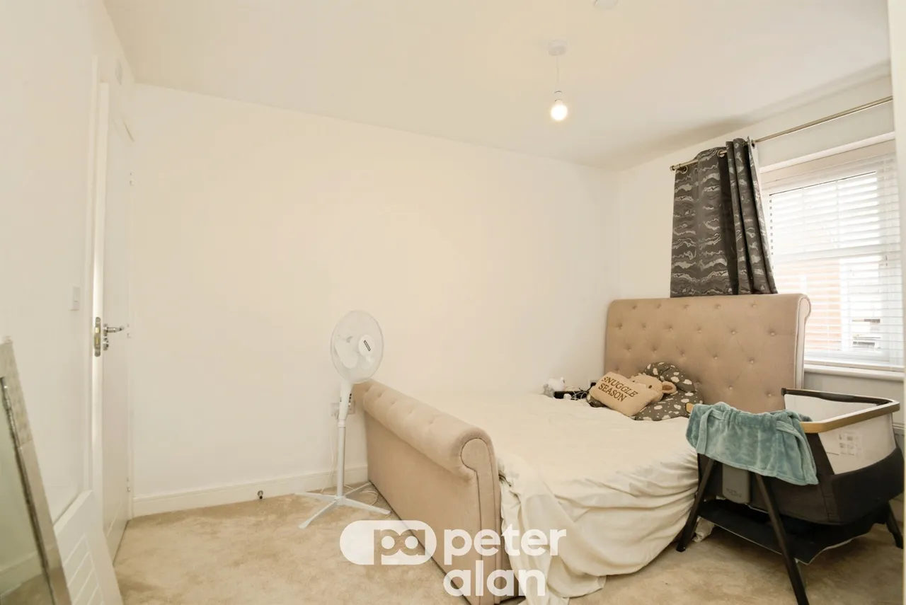Heol Lowri Cwmbran, NP44, photo 9