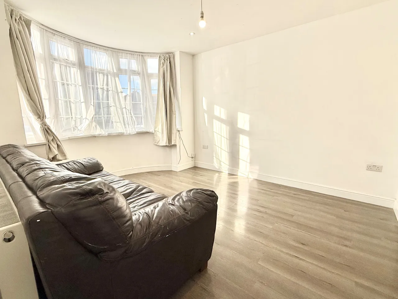 Kingsley Road, LU3, photo 3