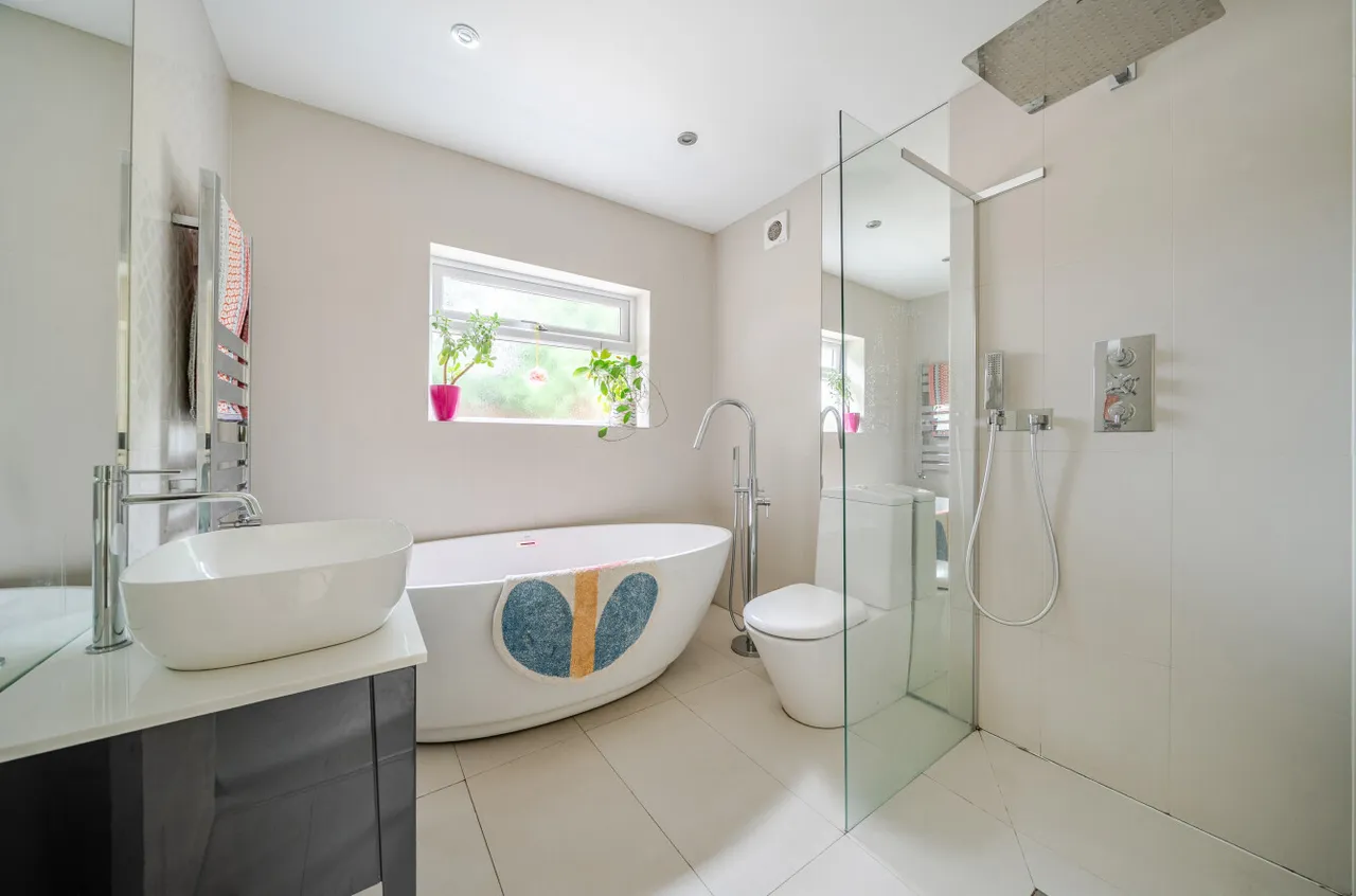 Wensley Gardens, Meanwood, LS7, photo 21