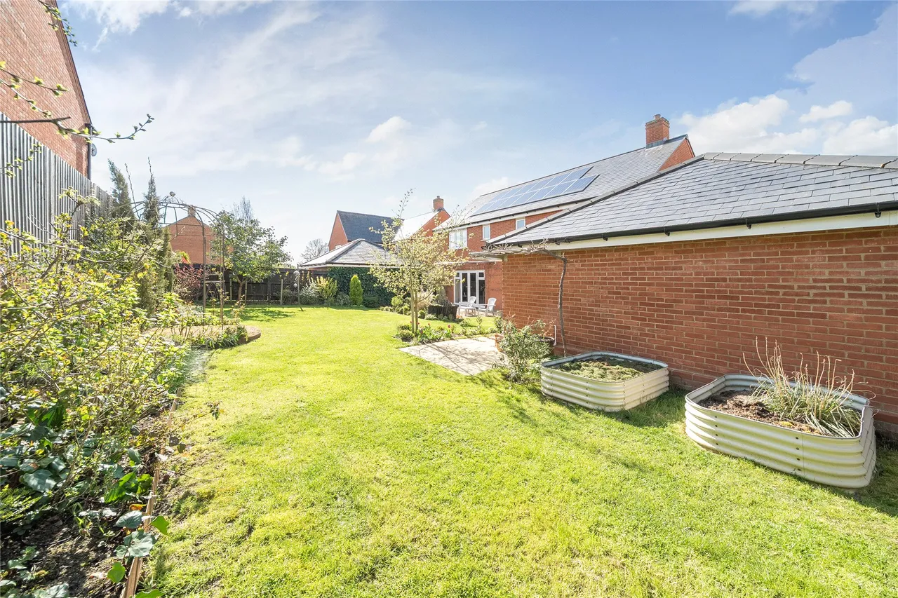 Becketts Lane, Steeple Claydon, MK18, photo 27