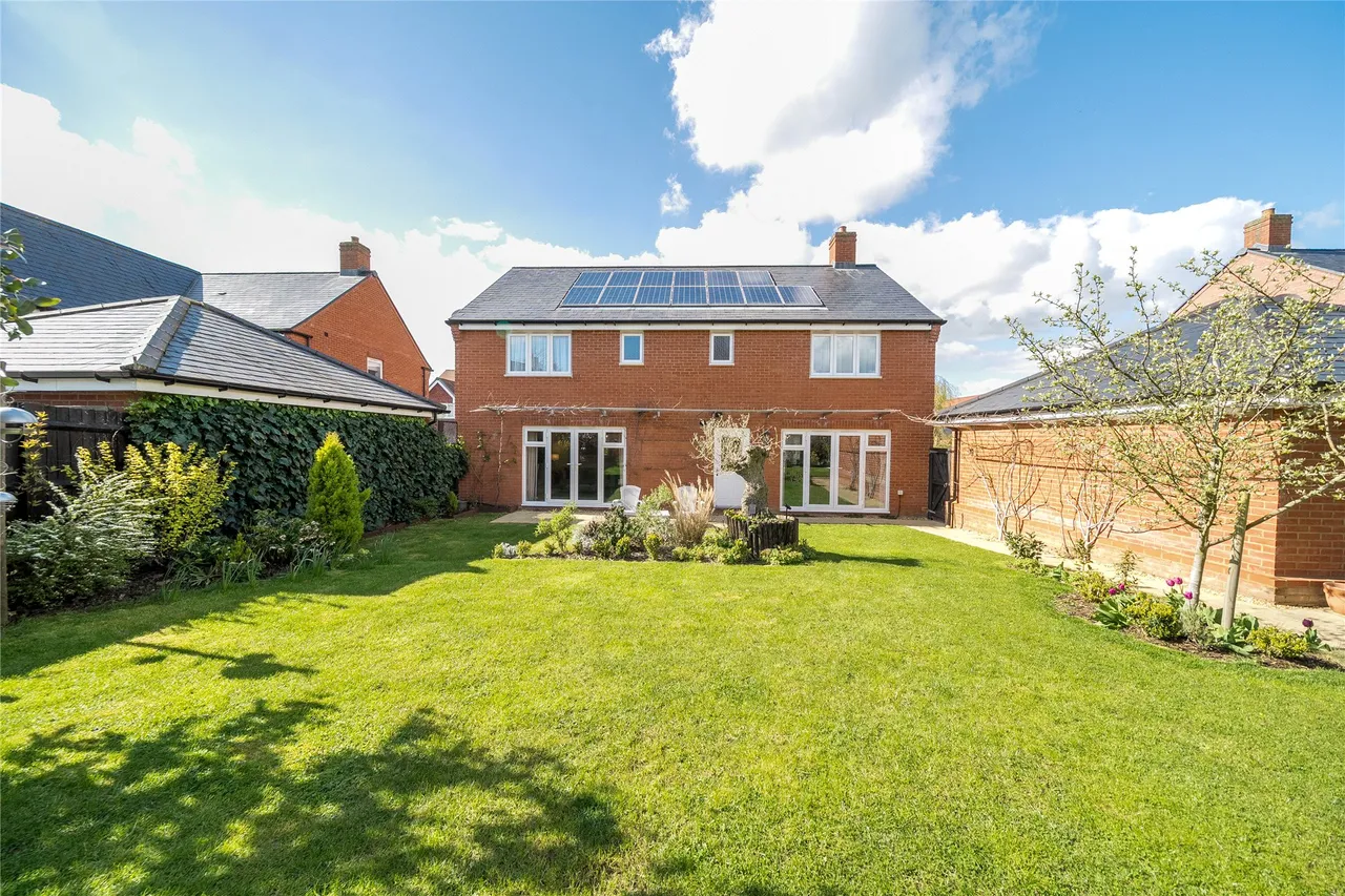 Becketts Lane, Steeple Claydon, MK18, photo 2