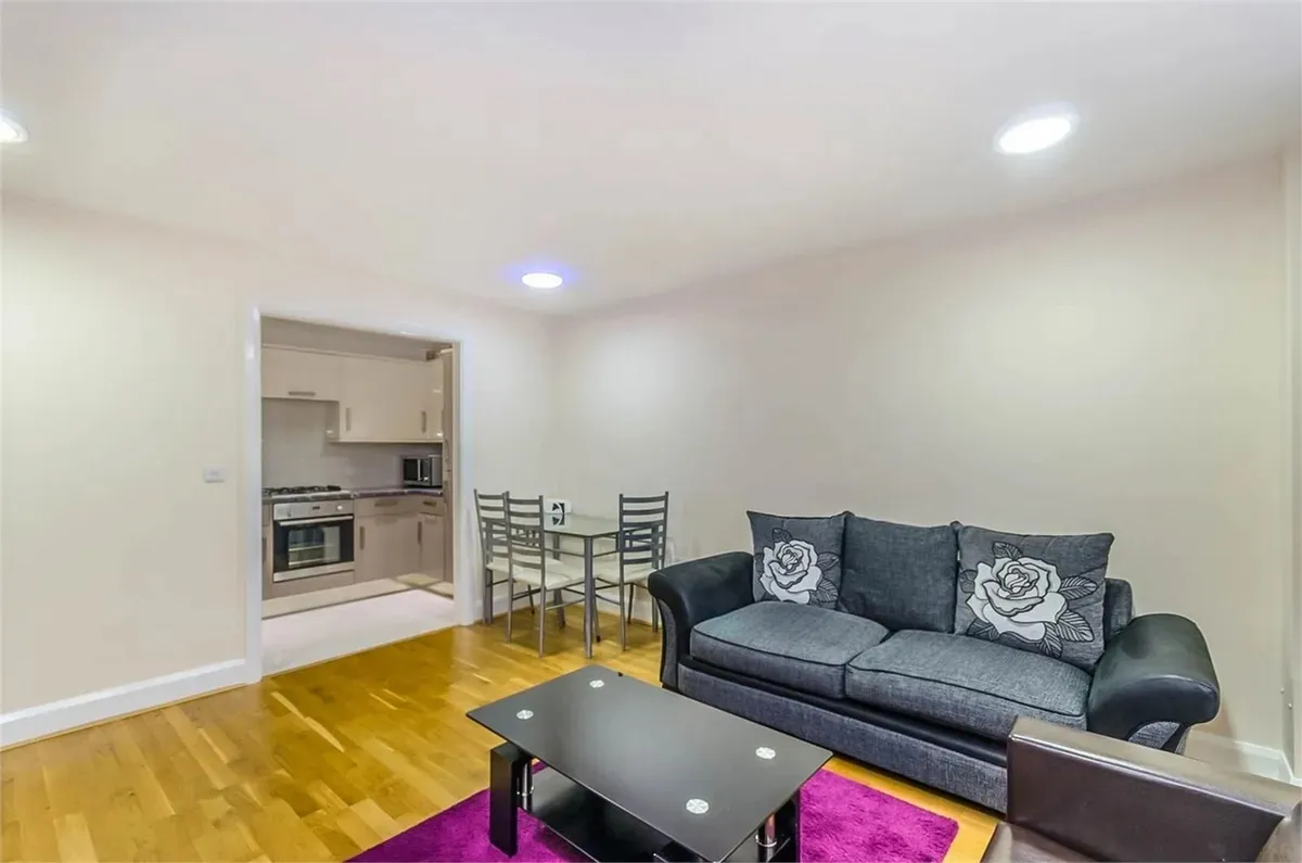 Kenton Road, Harrow, HA3, photo 4