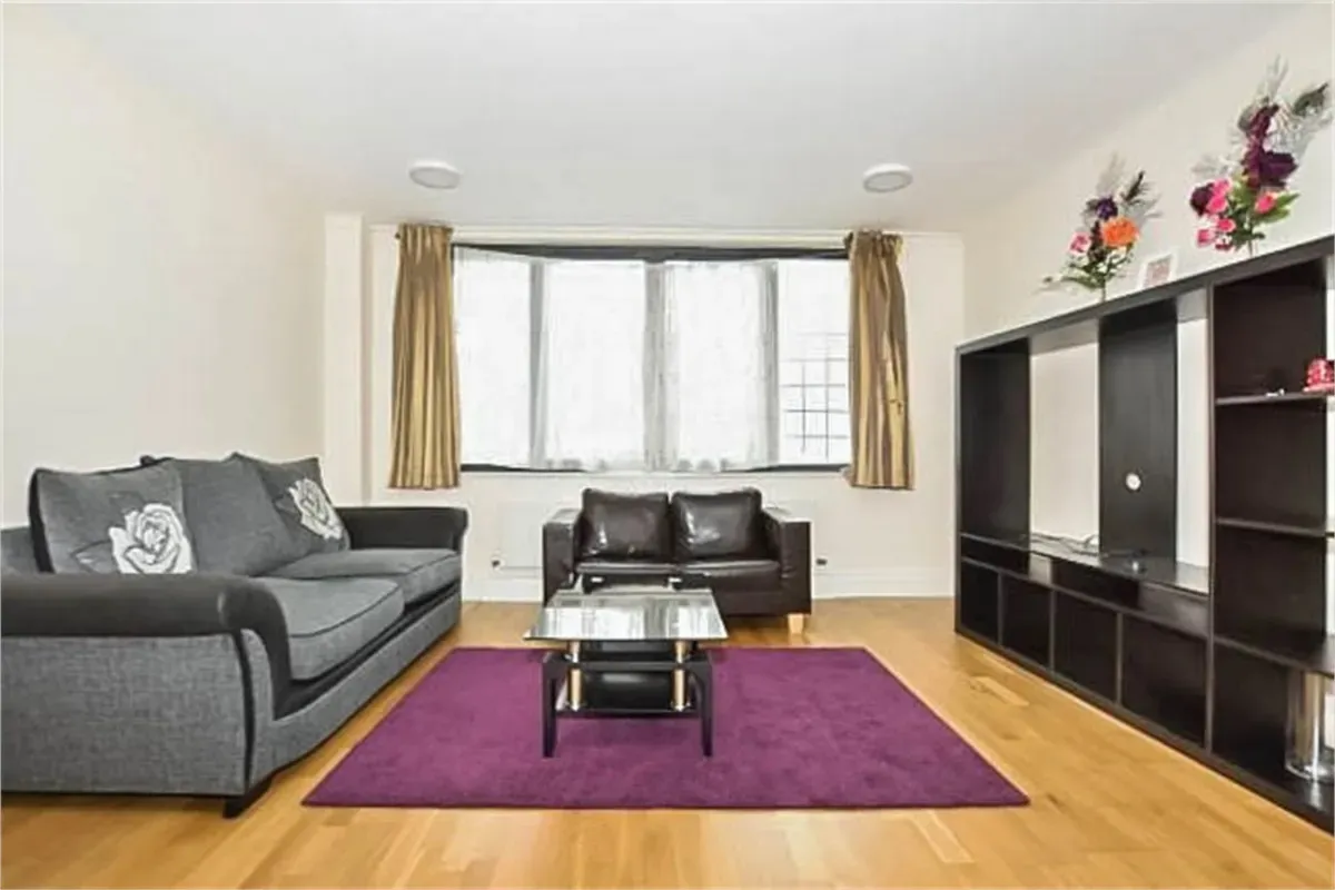 Kenton Road, Harrow, HA3, photo 3