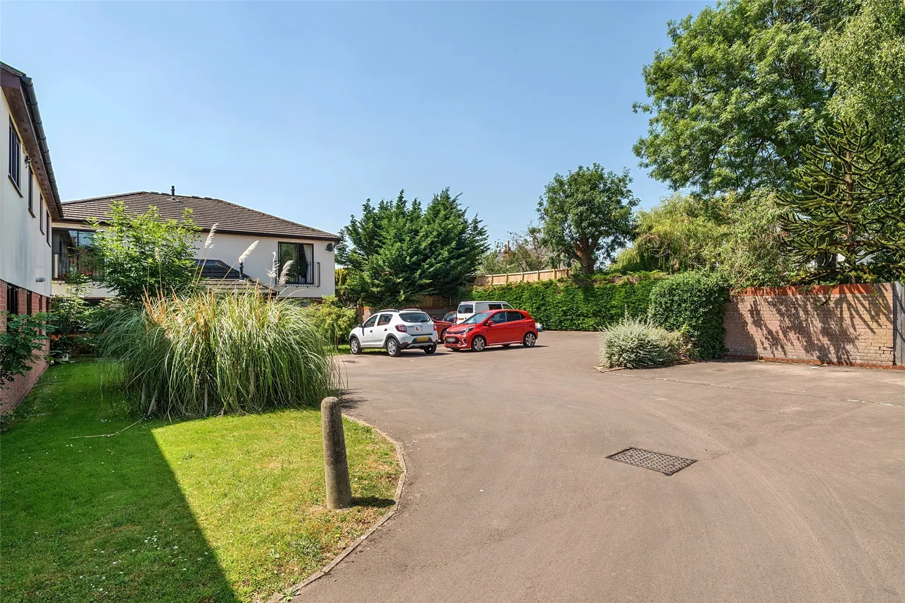 Mendip Road, Cheltenham, GL52 5DP, photo 9