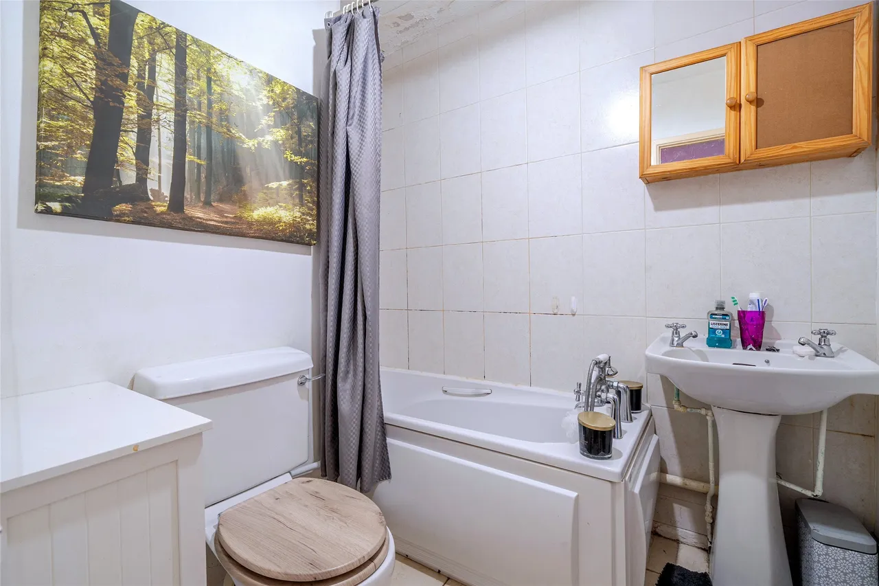 Mendip Road, Cheltenham, GL52 5DP, photo 8