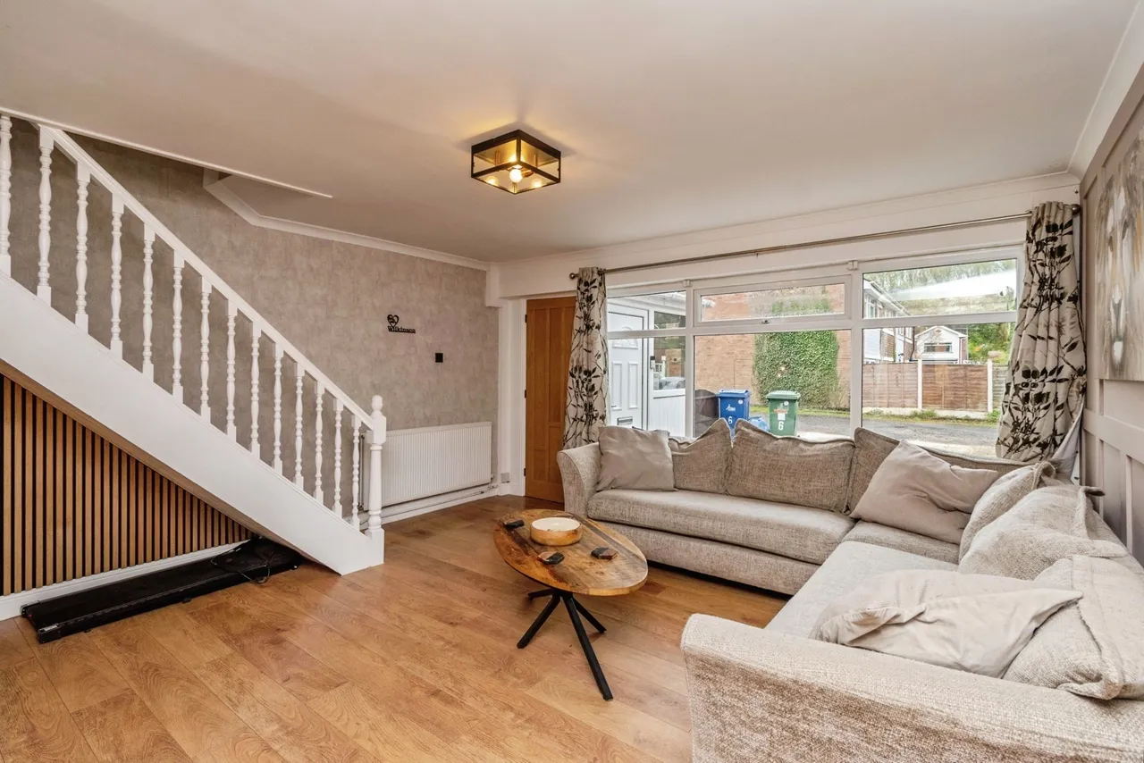 Charlemonte Close, Hednesford, Cannock, Staffordshire, WS12, photo 3