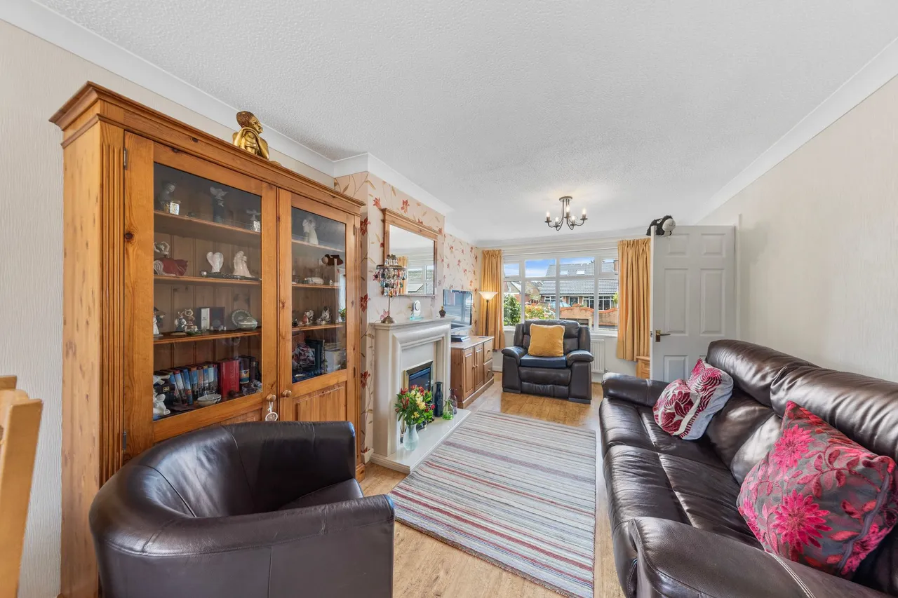 Lingwood Road, Great Sankey, Warrington, Warrington, WA5 3EN, photo 5