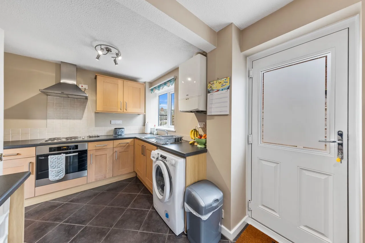 Lingwood Road, Great Sankey, Warrington, Warrington, WA5 3EN, photo 6