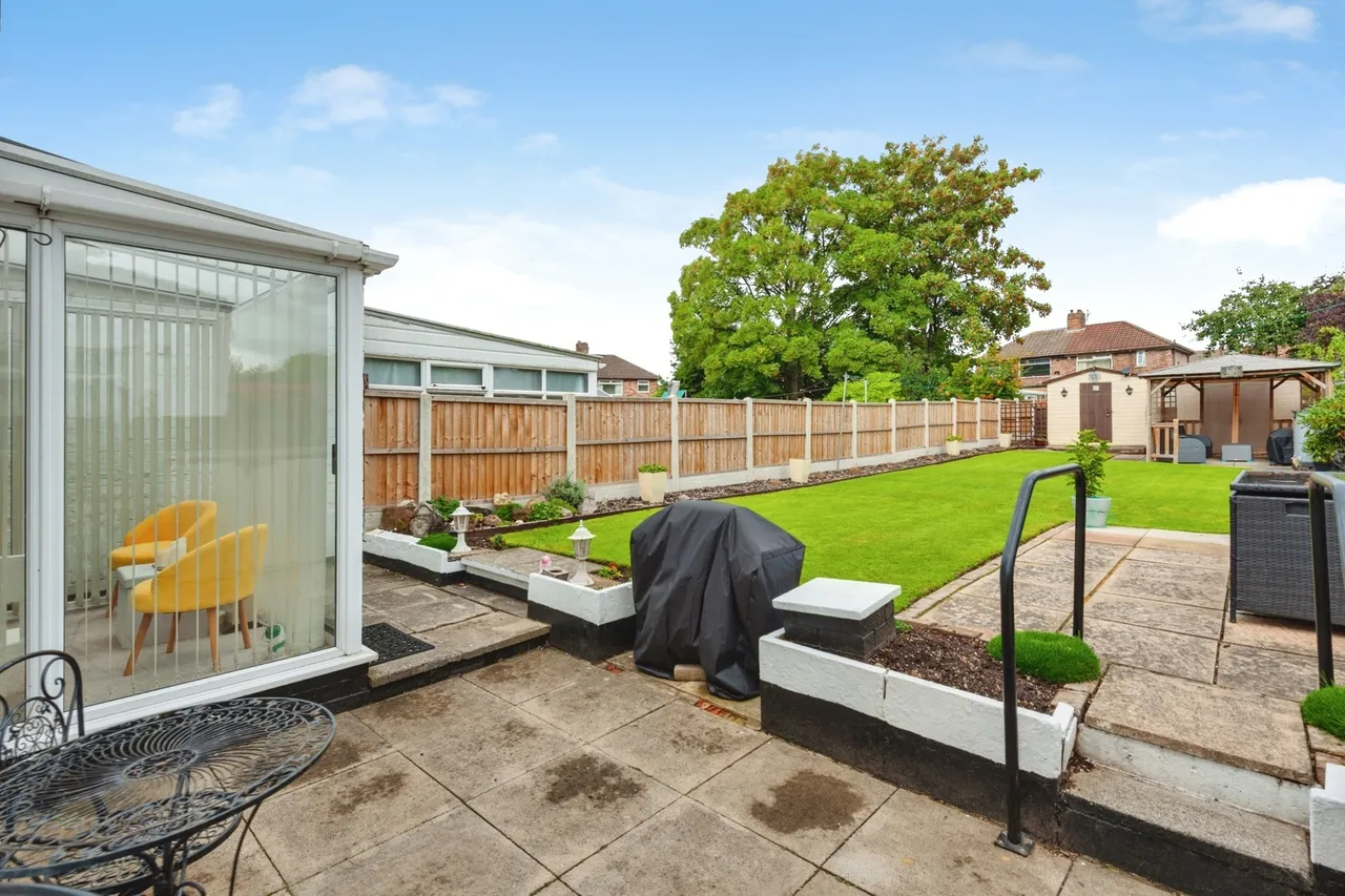 Barford Road, Hunts Cross, L25, photo 18