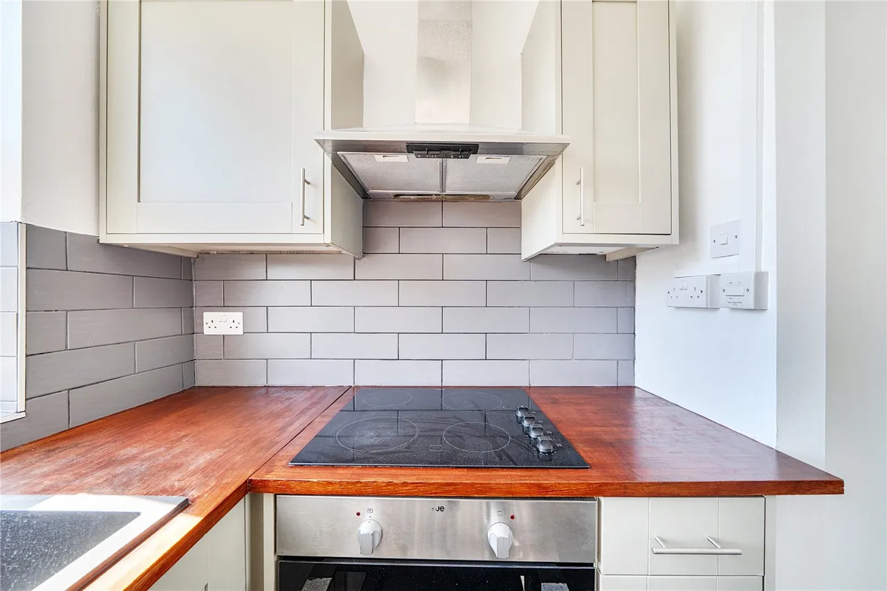 Blunt Road, South Croydon, CR2, photo 6