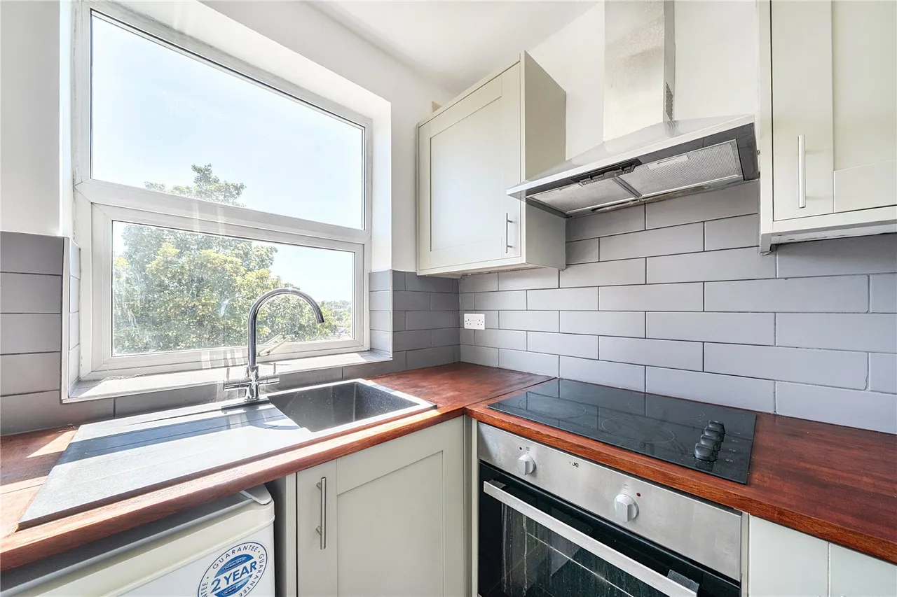 Blunt Road, South Croydon, CR2, photo 5
