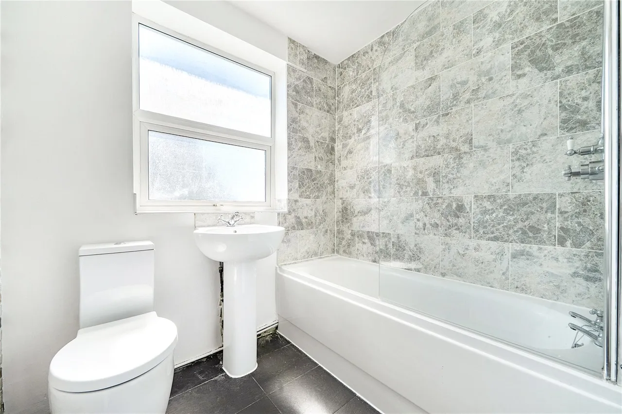 Blunt Road, South Croydon, CR2, photo 8