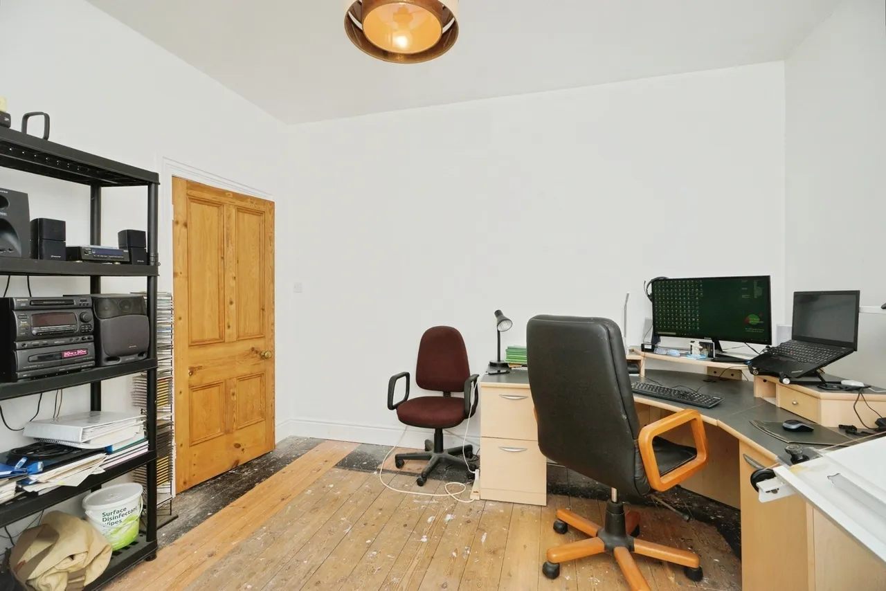 Llwyndu Road, Penygroes, LL54, photo 11