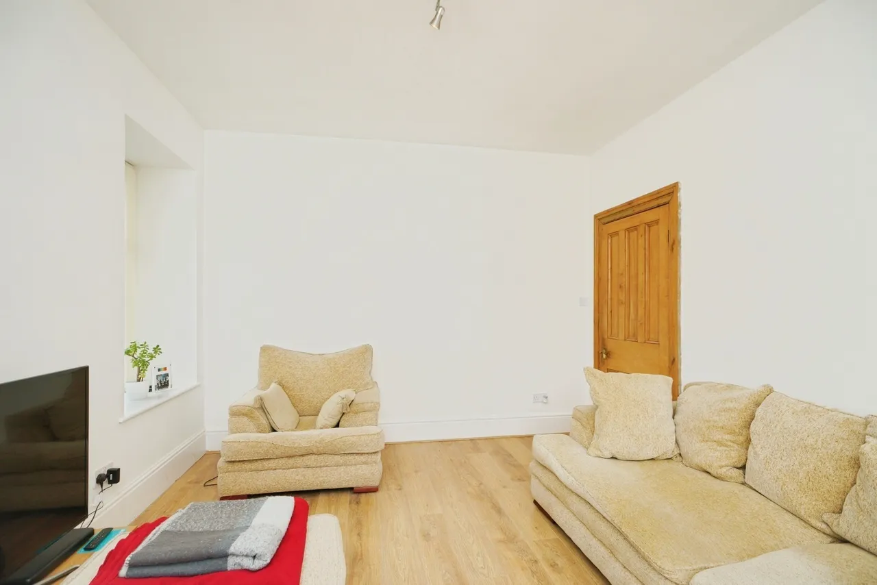 Llwyndu Road, Penygroes, LL54, photo 5