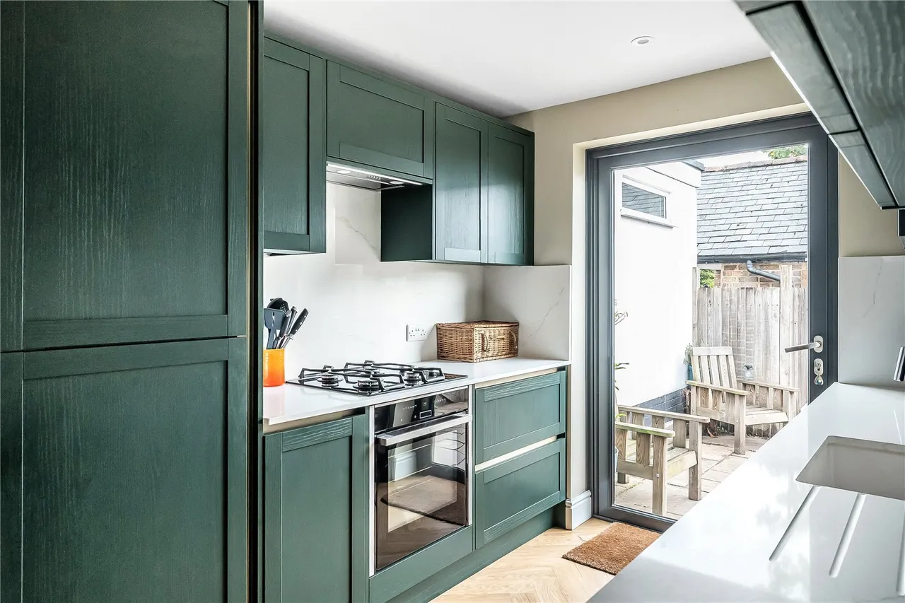 Flanchford Road, Reigate, RH2, photo 2