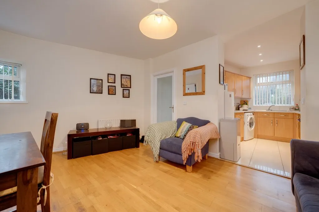 Gomersal Lane, Little Gomersal BD19 4JQ, photo 5