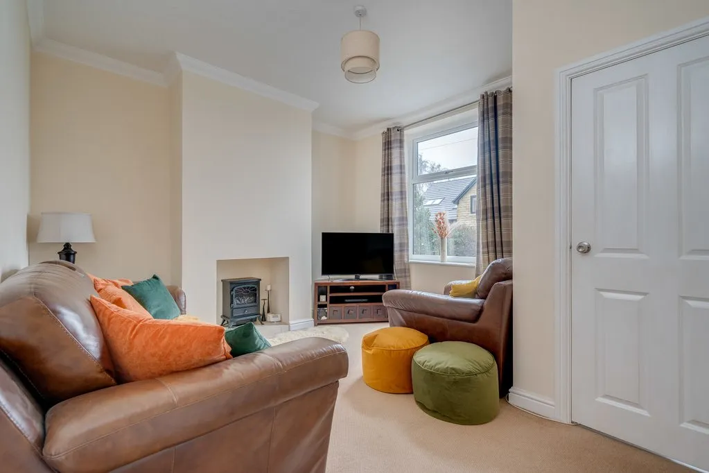 3 bed house for sale — Gomersal Lane, Little Gomersal BD19 4JQ