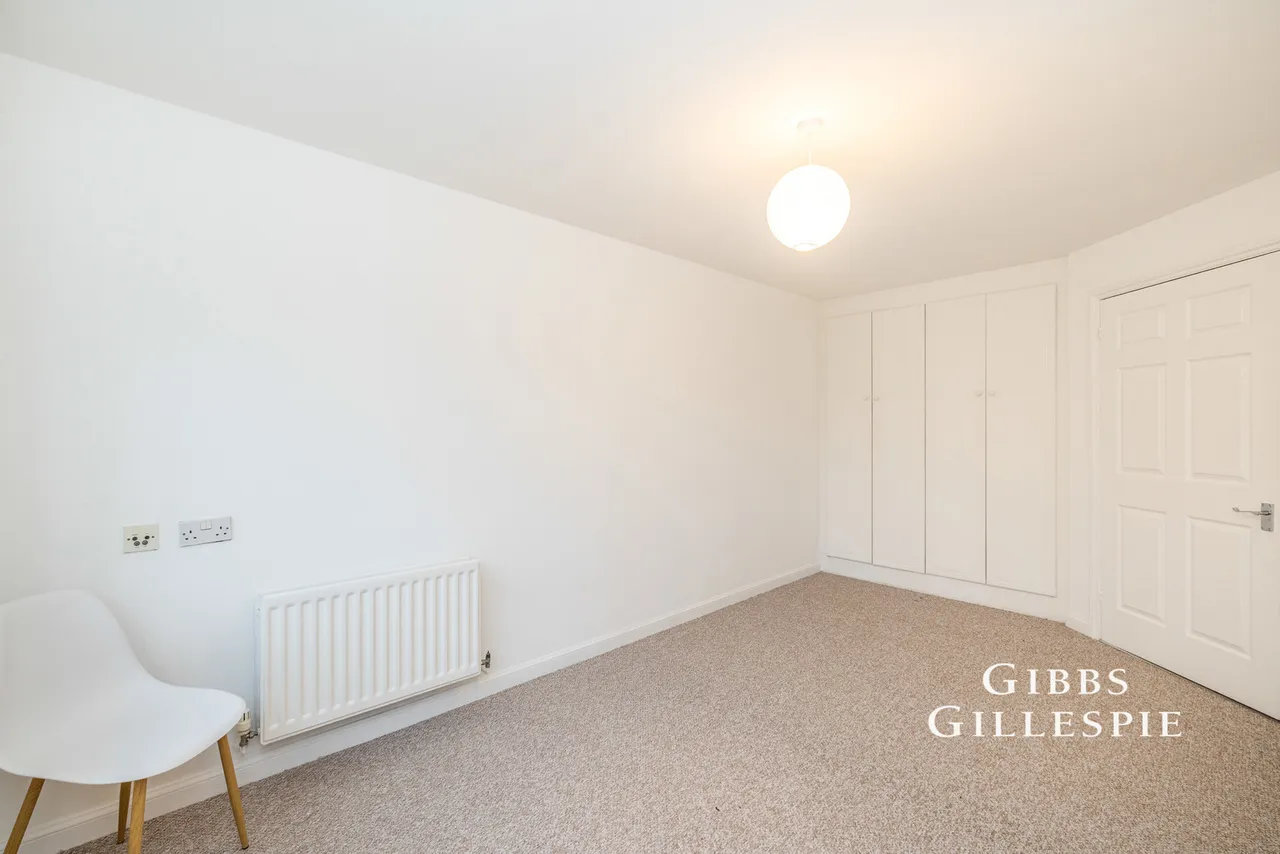 Firethorn Close, Edgware Fees Apply, HA8, photo 4