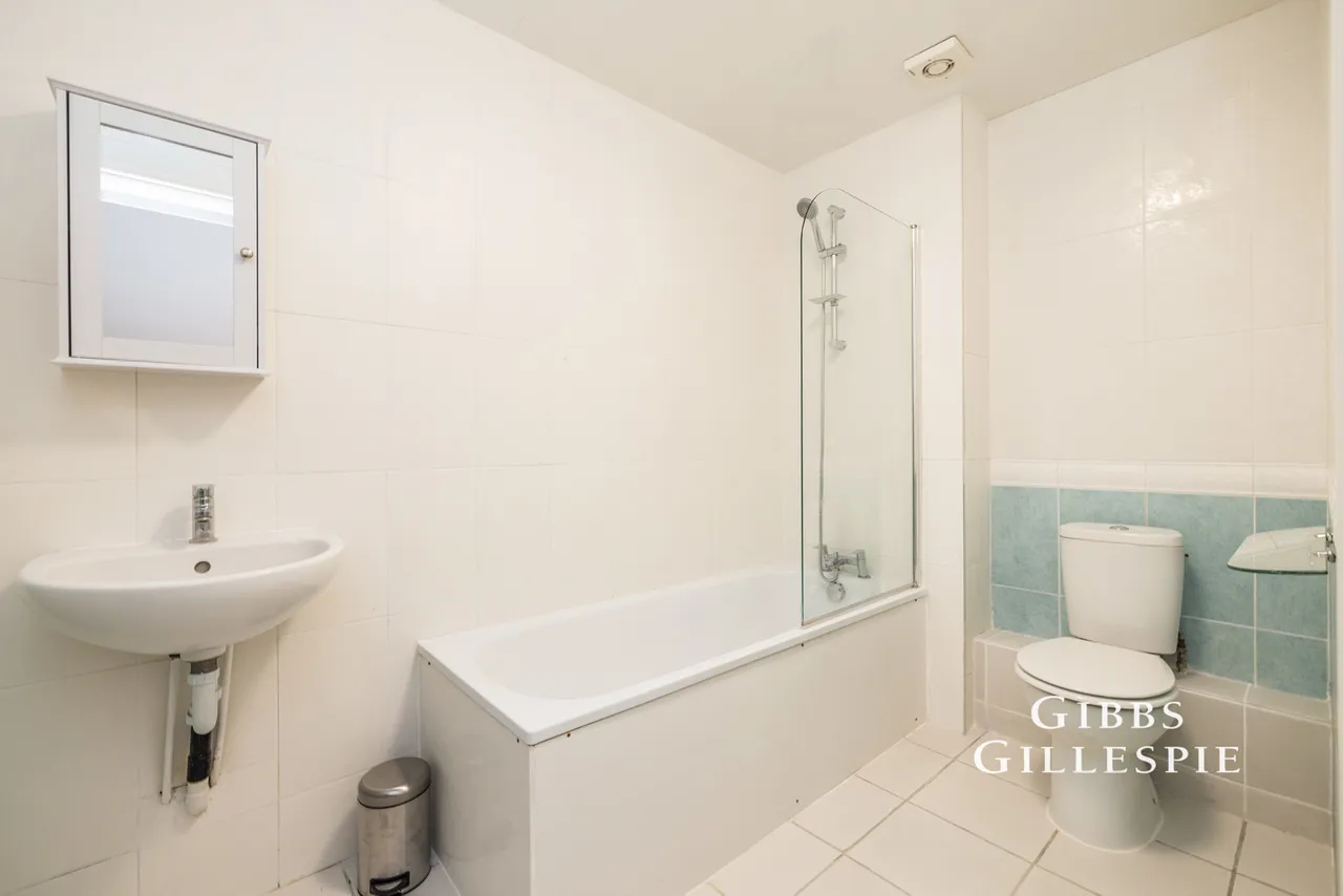 Firethorn Close, Edgware Fees Apply, HA8, photo 7