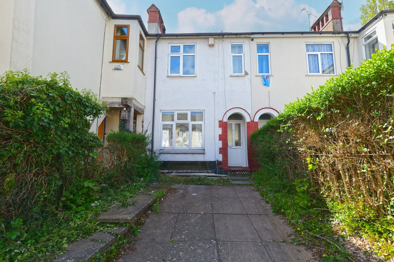 3 bed house for sale — Harefield Road, Coventry, CV2