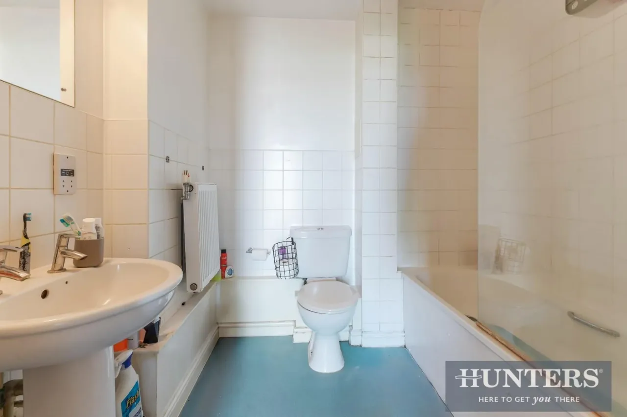 Brownell Place, London, W7, photo 10