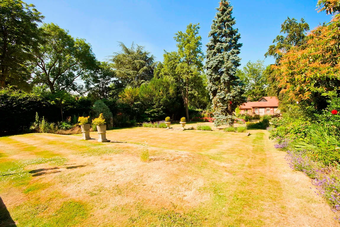 Paines Lane, Pinner Village, HA5, photo 2