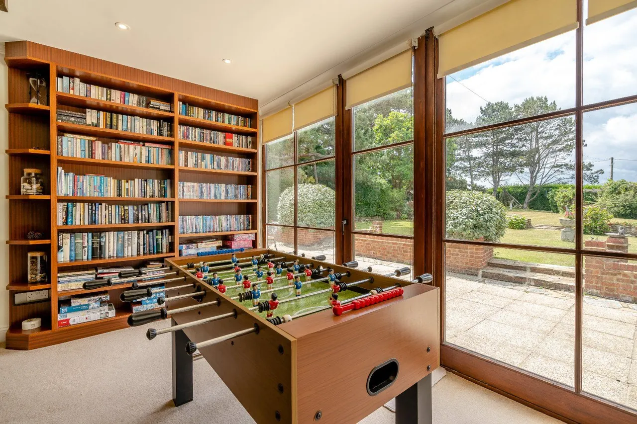 The Leas, Kingsdown, Deal, Kent, CT14 8ER, photo 11