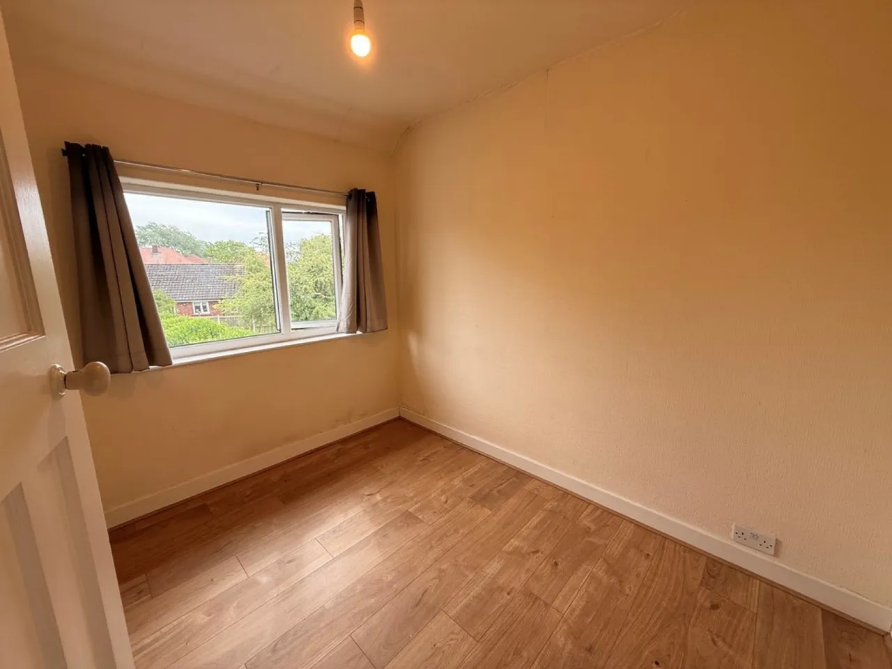 Charlesworth St, Crewe, photo 9
